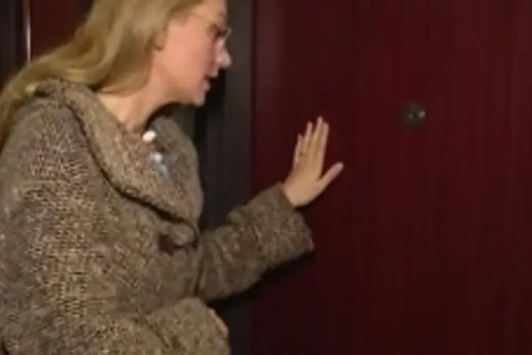 Alina Gorghiu parodiază clipul în care copilul nu-i deschide copilul ușa: PSD îți va fura sendvișul - VIDEO