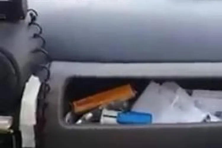 VIDEO: Dialog dintre un clujean și un taximetrist de la Nova: Miroase și e jegoasă mașina 