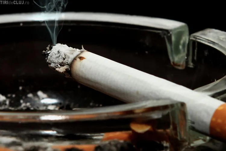 E ALARMANT! Ce pățești dacă fumezi un pachet de țigări pe zi
