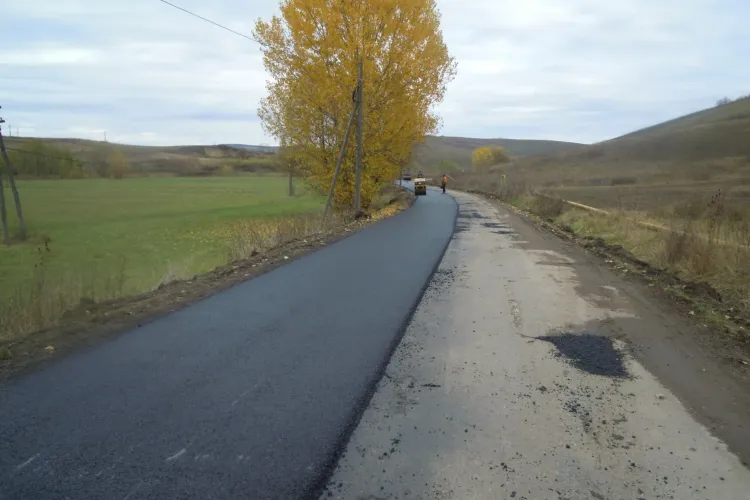 Tronsonul de drum Hodaie - Feldioara a fost asfaltat - FOTO