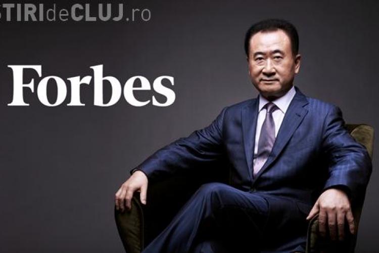 Cel mai bogat om din China a cumpărat compania care acordă Globurile de Aur