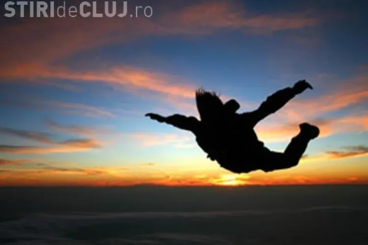 Parașutistul mort în accidentul de la Cluj este unul dintre patronii unui celebru lanț de restaurante