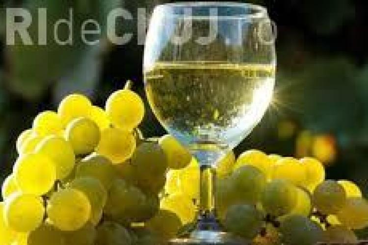 Legătura dintre vinul alb şi cancer