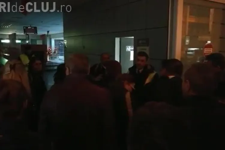Cluj - Wizz Air  a ”rătăcit” de 2 ori bagajele a zeci de  turiști care au fost în Dubai și nu s-a obosit să le trimită ulterior VIDEO