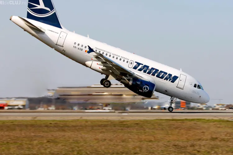 TAROM e în picaj: A refuzat să zboare spre Cluj-Napoca, invocând ceața, dar Blue Air zbura