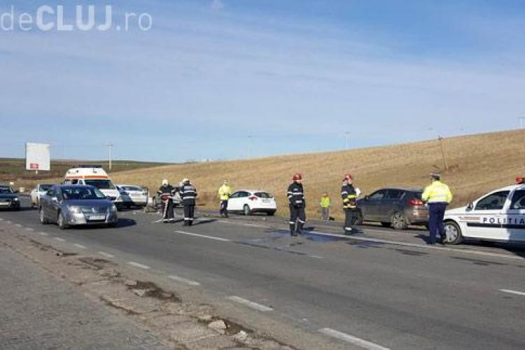 Accident pe drumul Turda - Cluj-Napoca. O femeie a ajuns la spital VIDEO