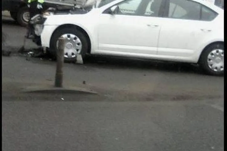 Accident pe strada Frunzișului - VIDEO