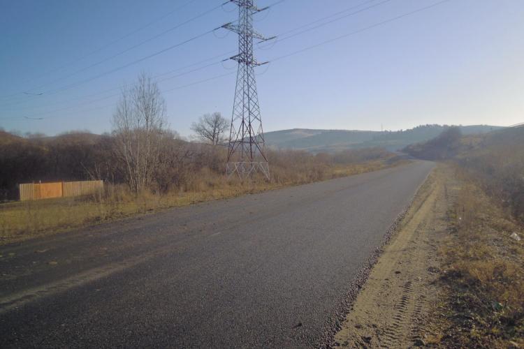 Tronson de drum asfaltat pe DJ 103V Vlaha - Vălişoara