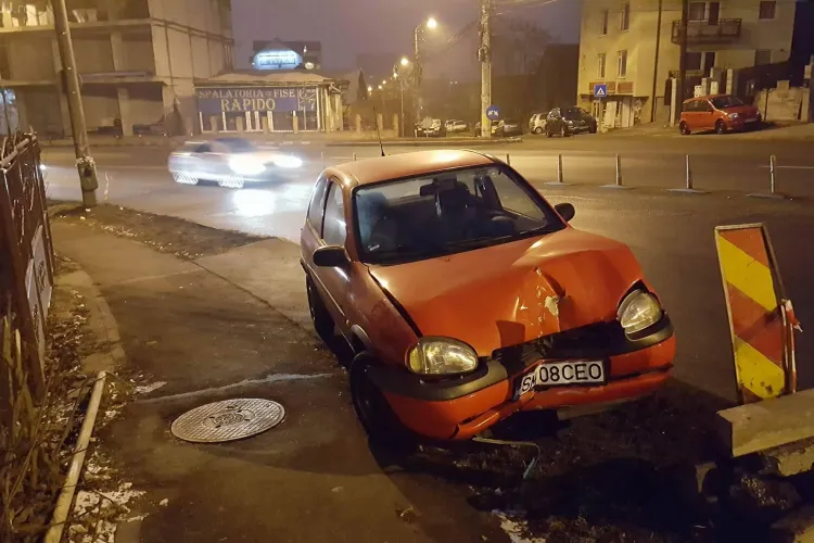 Accident pe strada Frunzișului! E o zonă cu risc ridicat? - FOTO