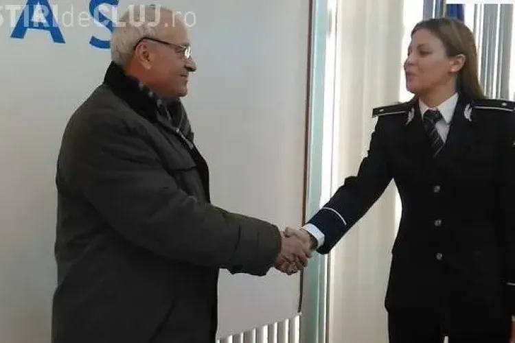 Un bătrân a dat dovadă de un deosebit spirit civic. A găsit în supermarket o mică AVERE, dar a dus banii la Poliție
