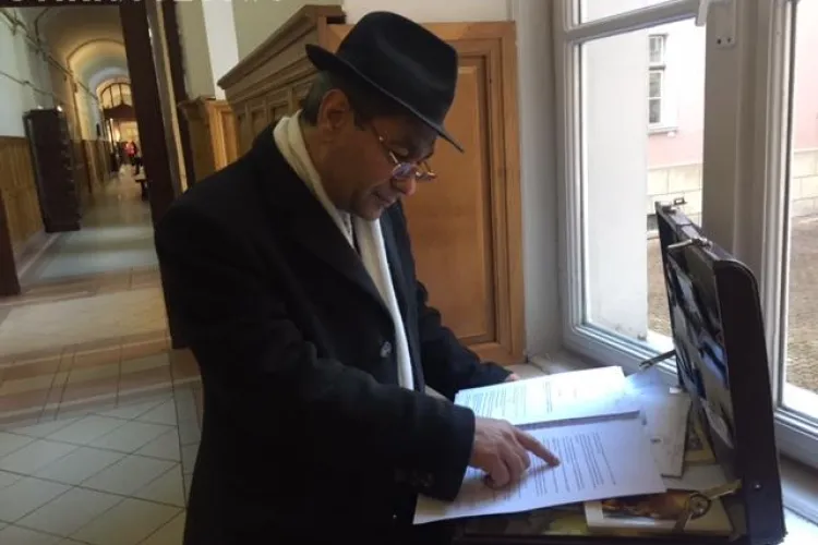 Cluj: Cine e primul țigan din România care cere repatrierea în India