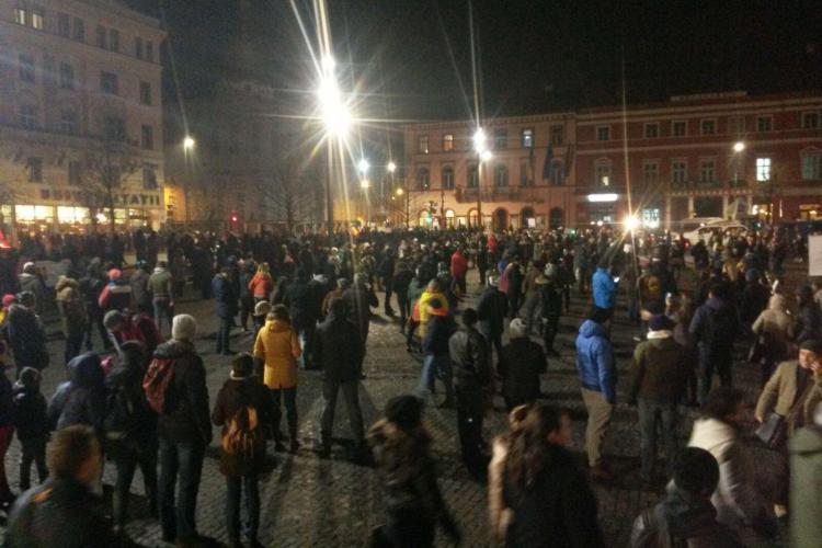 Clujenii ies din nou în stradă, marți seară. S-a intrat în a treia săptămână de proteste