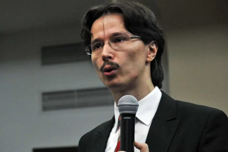 Judecătorul Cristi Danileț explică cum va intra în vigoare OUG de modificare a Codurilor penale