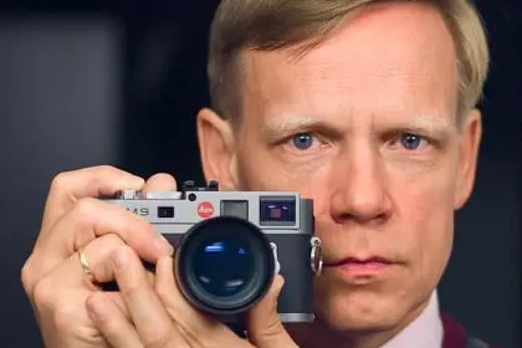 Președintele Raiffeisen Bank i-a explicat lui Liviu Dragnea de ce a ieșit în stradă