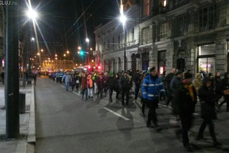 Ziua 12 de proteste la Cluj! Aproximativ 4.000 de persoane au ieșit în stradă FOTO