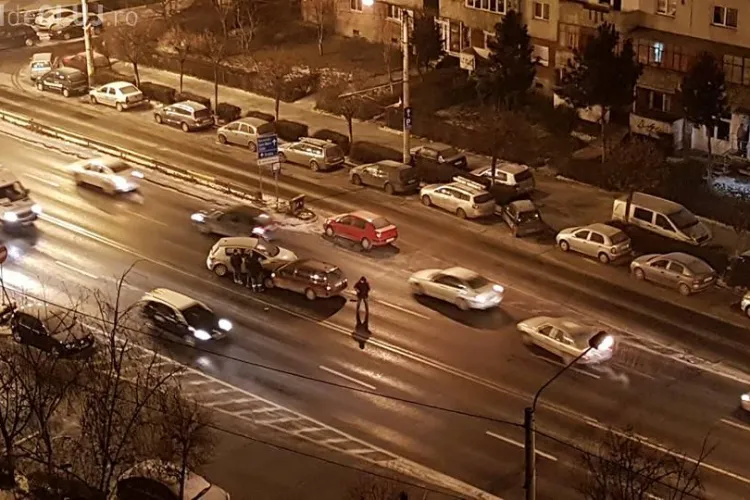 Accident pe Calea Manastur. Un ”profesionist” a făcut o românească - FOTO