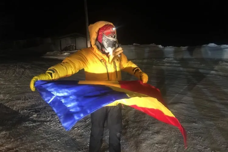 Maratonistul Tibi Uşeriu a revenit în România. La Cluj a fost întâmpinat cu aplauze - VIDEO