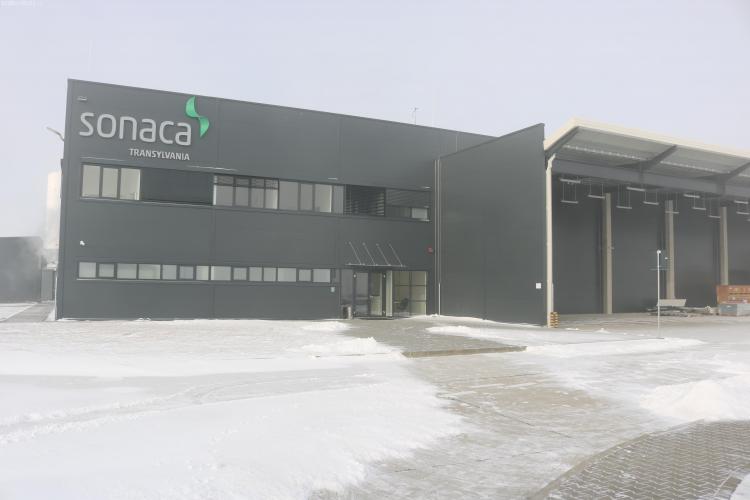 Fabrica Sonaca, producător de componente pentru aripile avionalelor Airbus, se deschide la Turda