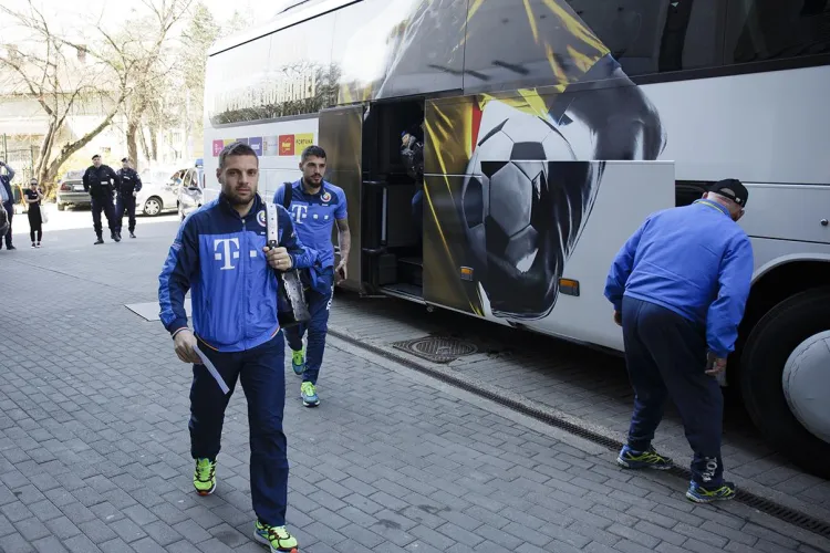 Naționala României a ajuns la Cluj! Mâine joacă împotriva Danemarcei, pe Cluj Arena FOTO