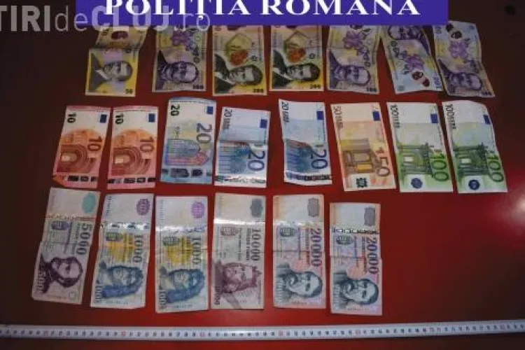 Spărgători prinși în flagrant la Cluj. Polițiștii i-au imobilizat pe infractori pe acoperișul locuinței din care voiau să fure FOTO