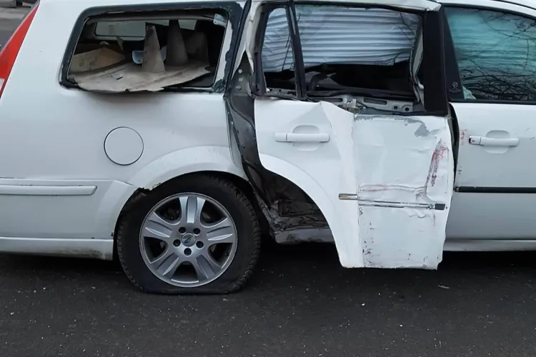 Accident pe strada Frunzișului, cea mai periculoasă din Cluj-Napoca - FOTO