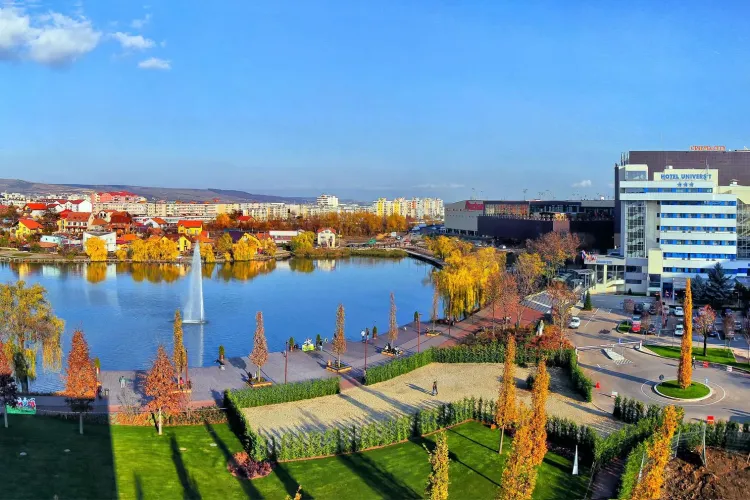 Univers T e primul hotel cu stație de încărcare a mașinilor electrice