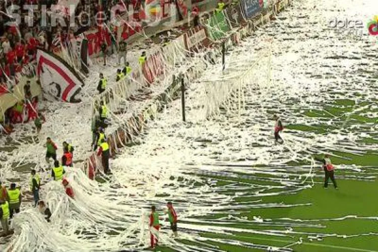 Coregrafia galeriei Dinamo, de la meciul cu Steaua, are repercusiuni pentru toate cluburile din Liga I. Ce anunță LPF