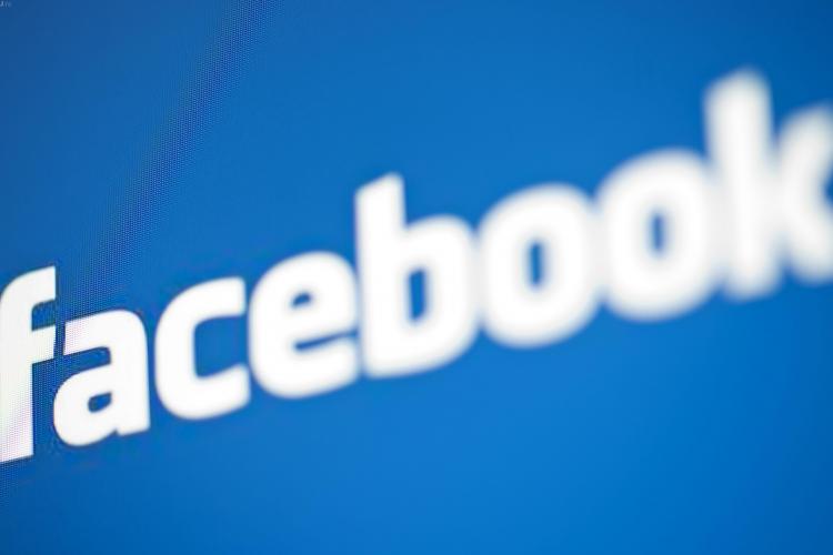 Facebook adaugă butonul ”M”. Ce funcție va îndeplini