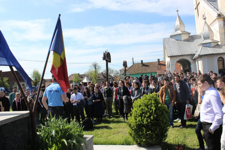 Jandarmii asigură paza de Sărbătorile Pascale, în principalele lăcașuri de cult din Cluj