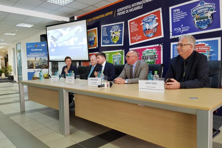 Compania LOT va crește numărul de zboruri pe ruta Cluj-Napoca - Varșovia