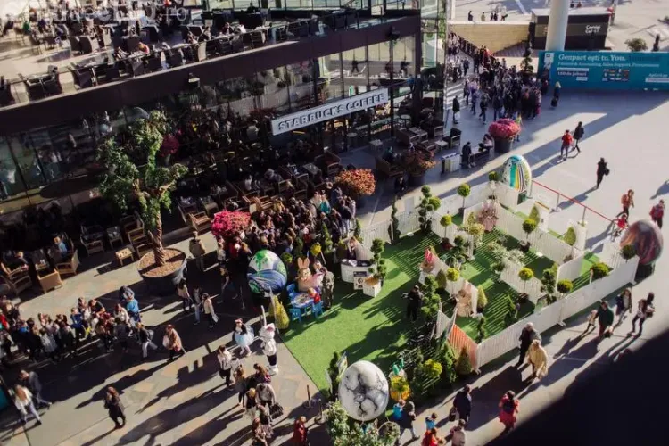 Provocarea Iulius Mall Cluj pentru copii: Labirintul Iepurașului, cu surprize dulci (P)