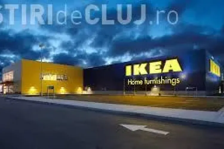 ”Război” între Ikea și o celebră casă de modă. Cum se vinde o sacoșă de 99 cenți cu peste 2.000 de dolari FOTO