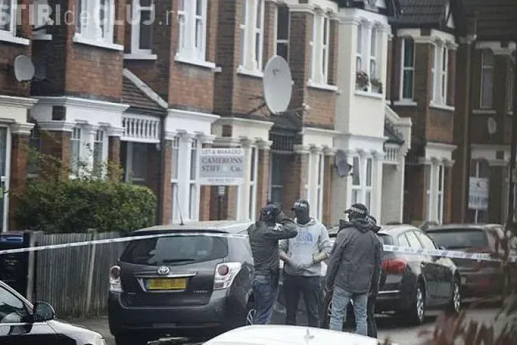 Femeie împușcată de polițiști la Londra, într-o intervenție antitero. Alte patru persoane au fost reținute VIDEO