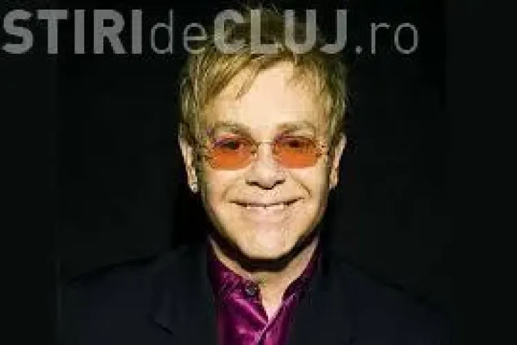 Elton John a contractat o ”infecție potențial mortală”. A fost internat de urgență la spital