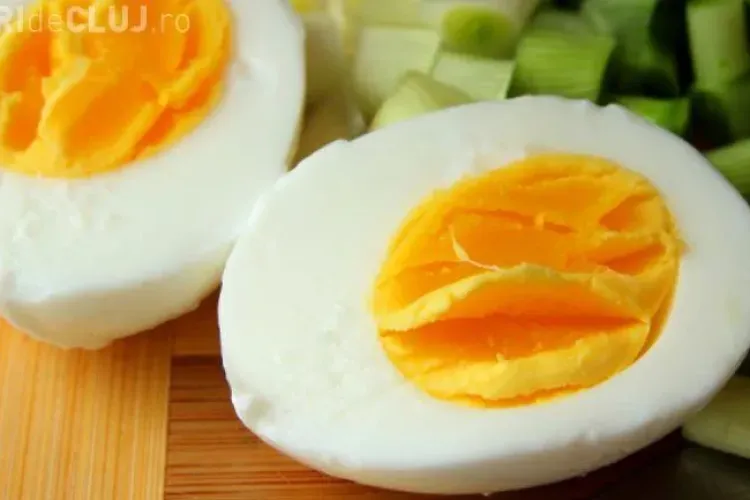 Cum se fierb corect ouăle moi şi ouăle tari. Ce greșeli faci