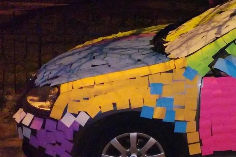 Cluj-Napoca: A parcat pe trotuar în Grigorescu și l-au făcut de RUȘINE - FOTO