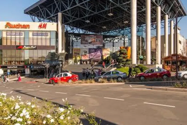 Program special de Paște, la Iulius Mall Cluj. Vezi care este orarul de funcționare