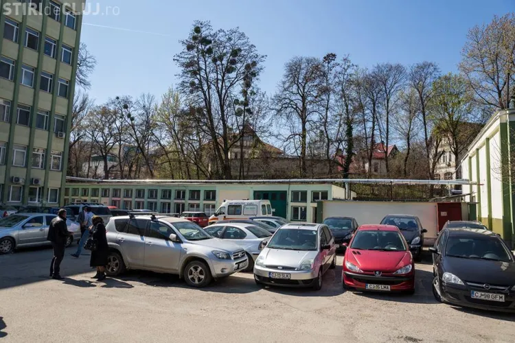 Un parking nou este promis la Institutul Oncologic din Cluj-Napoca