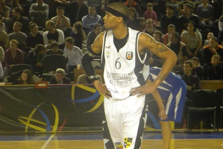 U Mobitelco Cluj, cu David Lawrence in teren, a "bombardat" Brasovul, scor 109-49