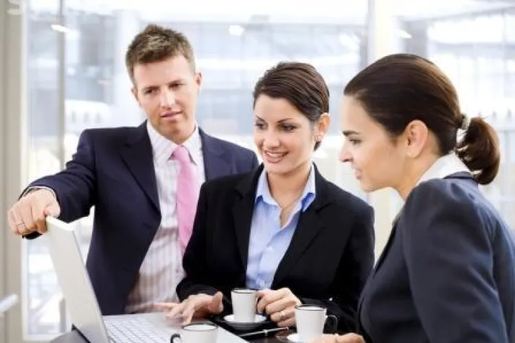 20 de tineri vor fi ghidati in programul "Mai Mult Antreprenoriat!" initiat de Asociatia Support for Youth Development 