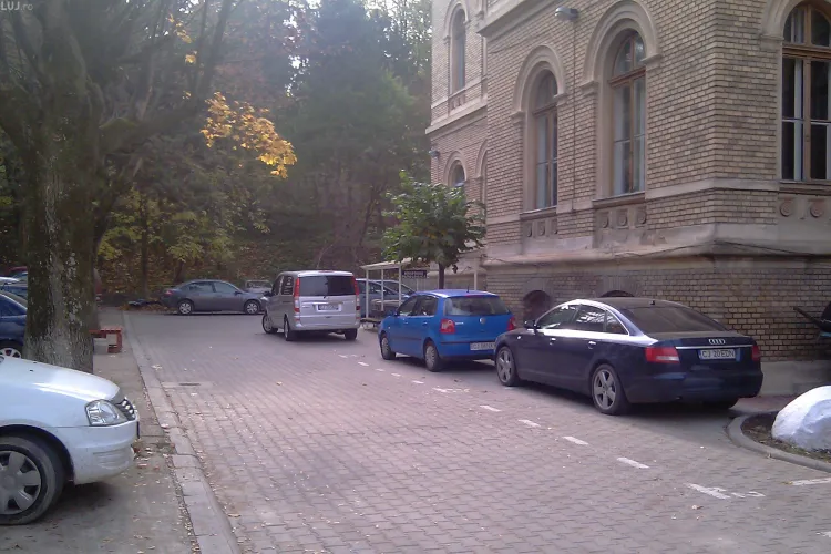 Scandal la IML Cluj! Angajatii cer demisia directorului Marius Vartic pentru esec in management