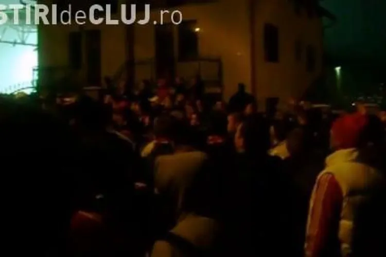 Suporterii de la meciul CFR Cluj - Dinamo sesizeaza Consiliul National pentru Combaterea Discriminarii, printr-o petitie!