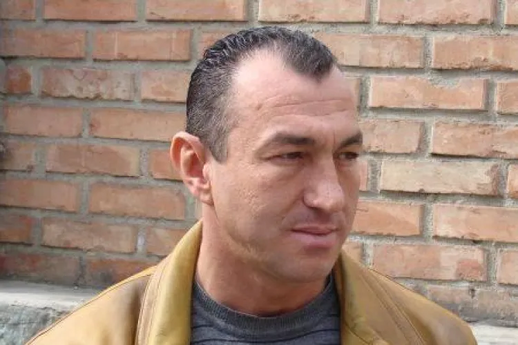 Balibacea si gruparea pe care o coordona au furat materiale de constructii in valoare de 700.000 de lei