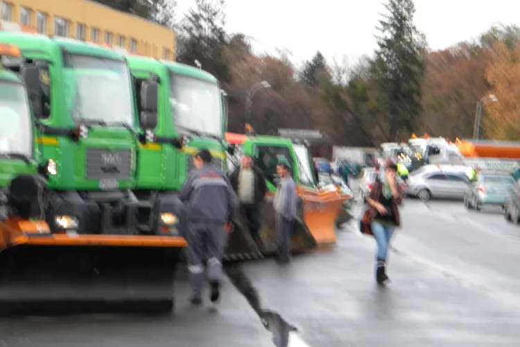 Pe "uscat", firmele de deszapezire, Rosal si Brantner Veres, au demonstrat ca sunt pregatite pentru deszapezire! FOTO si VIDEO