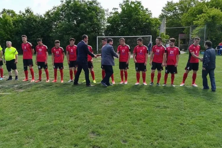 C.S. Politehnica Cluj-Napoca, locul 3 în Campionatul Naţional de Oină Seniori - Turneul Regulat