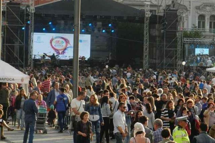 Zilele Clujului 2017: Programul zilei de vineri. Ce concerte sunt în Piața Unirii