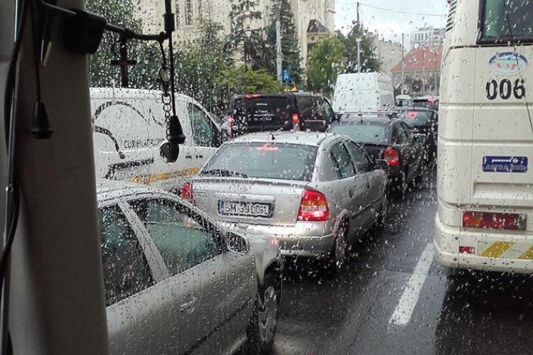 Șofer CTP Cluj: Am făcut o oră 20 cu linia 3 până în P-ta Mihai Viteazu 