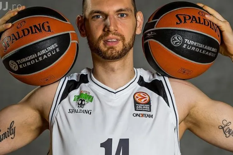 Vlad Moldoveanu, unul dintre baschetbaliștii de top de la U-BT Cluj pleacă de la echipă. Vezi cine îi va lua locul