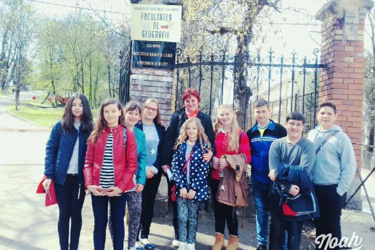 Cei șapte elevi ”fantastici” din satul Călățele au dominat Olimpiada de Geografie în acest an - FOTO