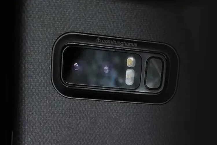 Au apărut primele imagini cu prototipul funcțional al noului Samsung Note 8. Vezi cum arată